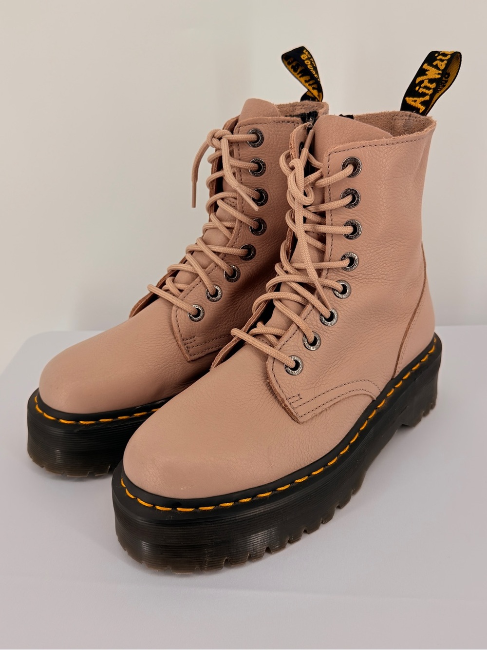 Dr. Martens Jadon Platform Boots Pink Leather Lace Up Size 7